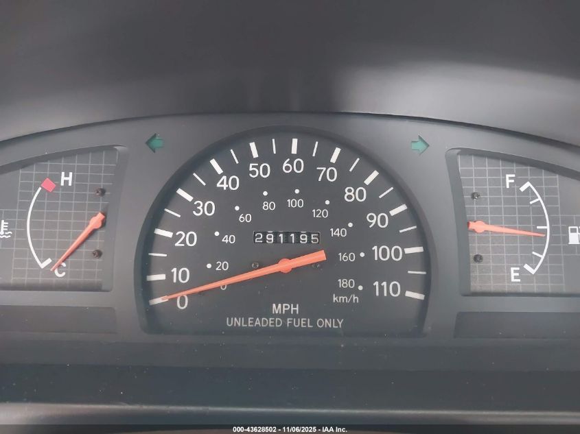 2000 Toyota Tacoma VIN: 4TANL42N7YZ596420 Lot: 43628502