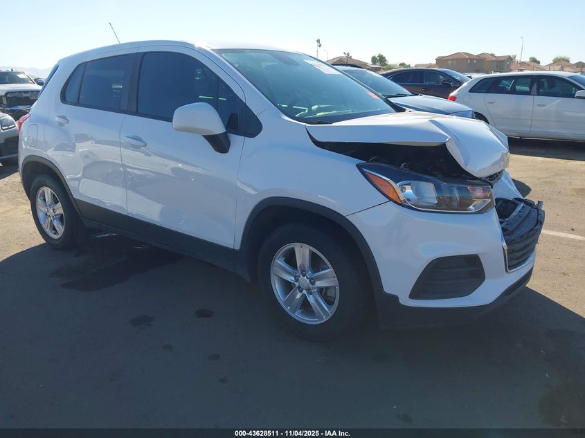 CHEVROLET TRAX FWD LS