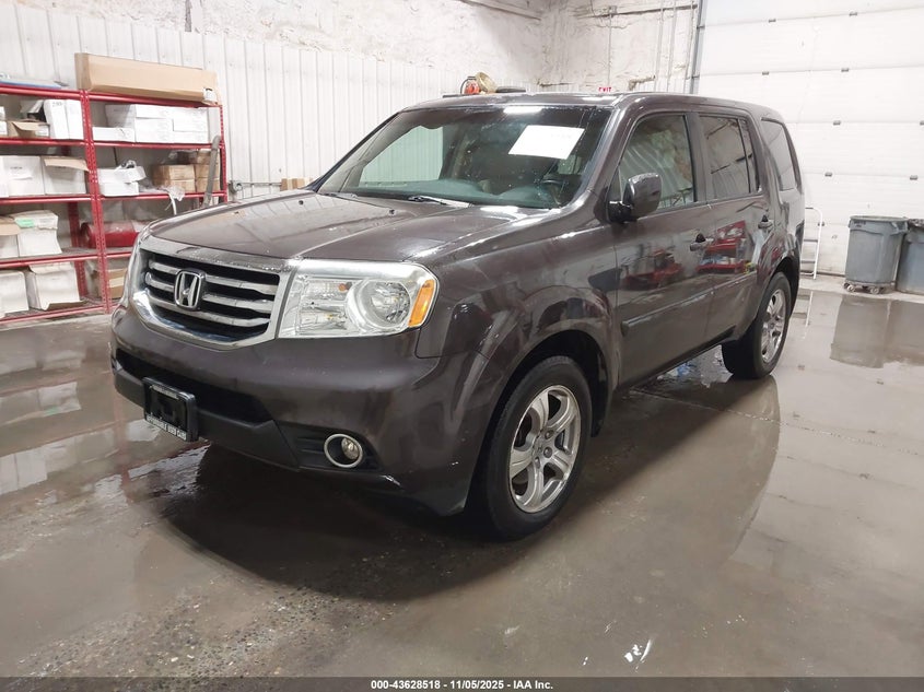 5FNYF4H69CB002949 2012 HONDA PILOT photo no. 2