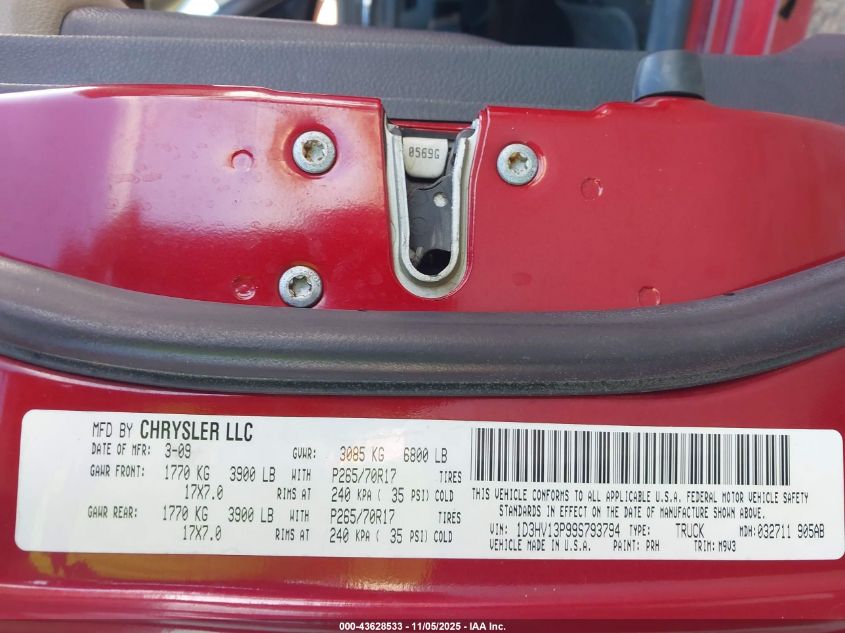 2009 Dodge Ram 1500 Slt/Sport/Trx VIN: 1D3HV13P99S793794 Lot: 43628533