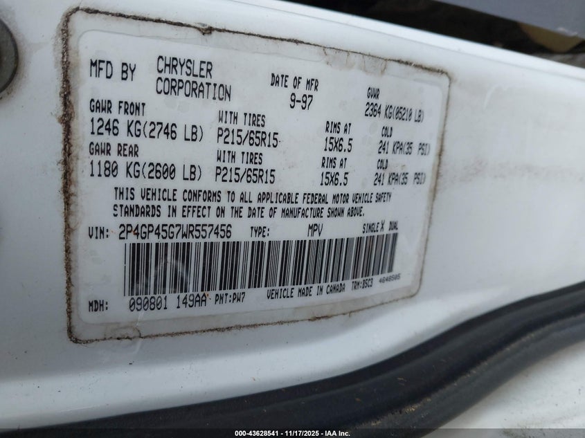 2P4GP45G7WR557456 1998 PLYMOUTH VOYAGER photo no. 9