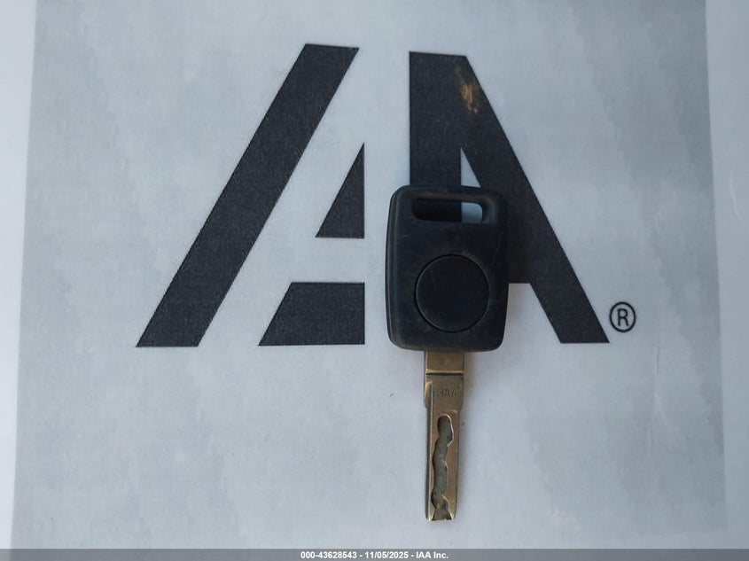 2002 Audi Tt 1.8L VIN: TRUWX28N721009668 Lot: 43628543