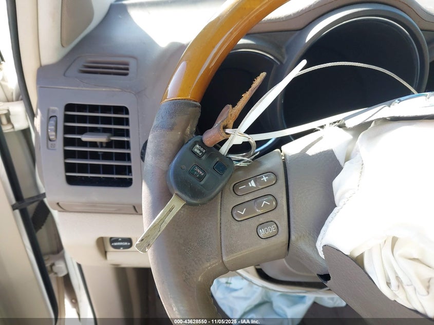 2006 Lexus Rx 330 VIN: 2T2GA31UX6C044600 Lot: 43628550