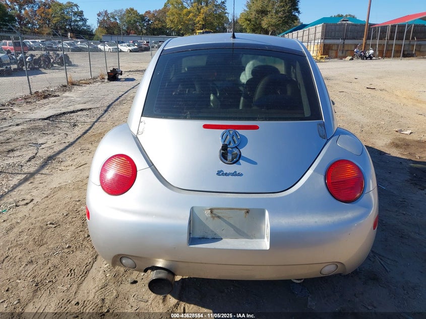 2000 Volkswagen New Beetle Gls 1.8L Turbo VIN: 3VWCD21C3YM449569 Lot: 43628554