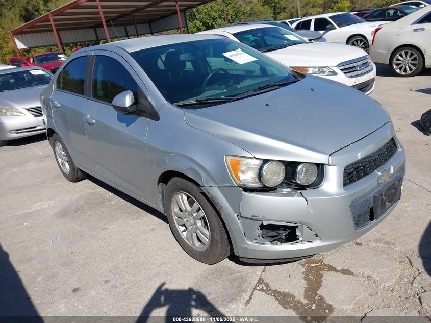 CHEVROLET SONIC LT AUTO