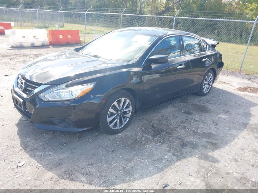 1N4AL3AP4HC252830 2017 NISSAN ALTIMA photo no. 2