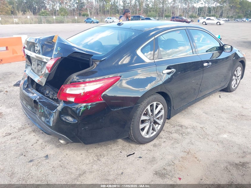 1N4AL3AP4HC252830 2017 NISSAN ALTIMA photo no. 4