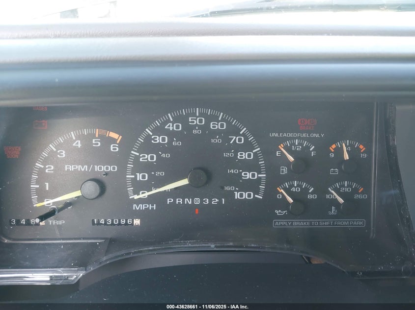 1996 GMC Yukon VIN: 1GKEK13R8TJ749874 Lot: 43628661