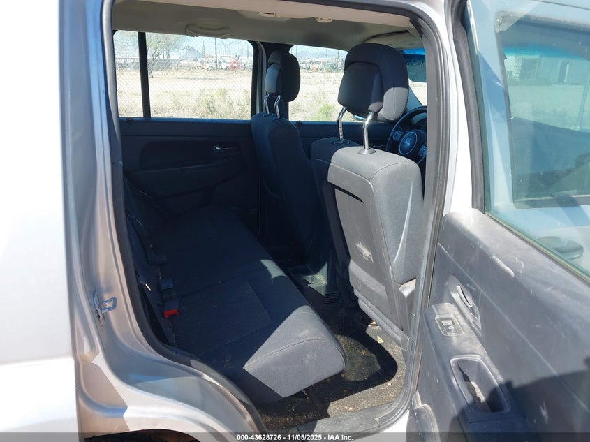 1C4PJLAK9CW122466 2012 JEEP LIBERTY (NORTH AMERICA) photo no. 8