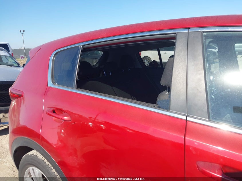 2017 KIA SPORTAGE LX KNDPM3AC3H7223875