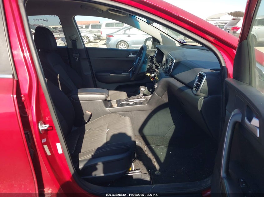 2017 KIA SPORTAGE LX KNDPM3AC3H7223875