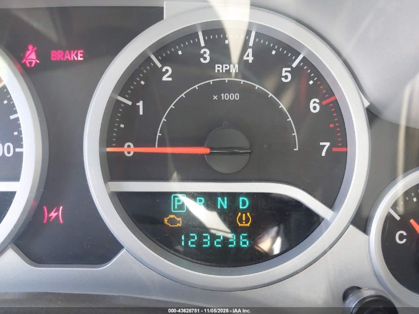 2008 Jeep Wrangler Unlimited Sahara VIN: 1J8GA59188L640402 Lot: 43628751