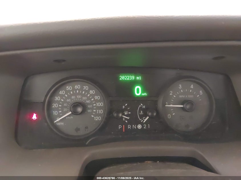 2MEHM75V79X606963 2009 MERCURY GRAND MARQUIS photo no. 7