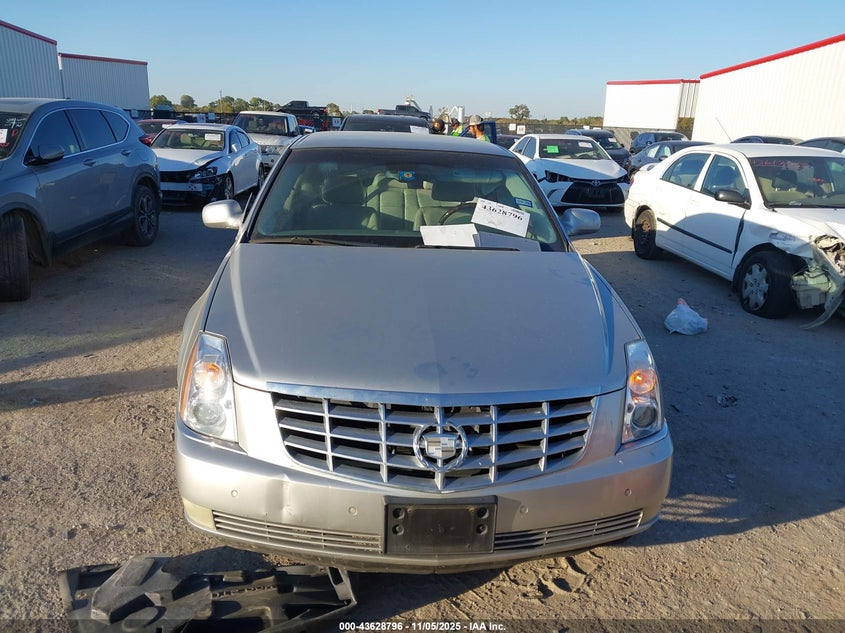 2008 Cadillac Dts 1Sd VIN: 1G6KD57Y38U131355 Lot: 43628796