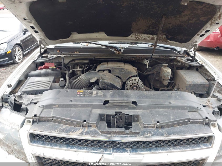 2013 Chevrolet Tahoe Lt VIN: 1GNSKBE08DR193630 Lot: 43628798