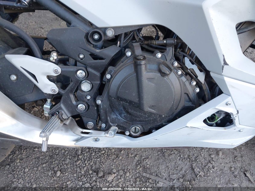 2025 Kawasaki Ex500 VIN: ML5EXGG1XSDA56075 Lot: 43628846