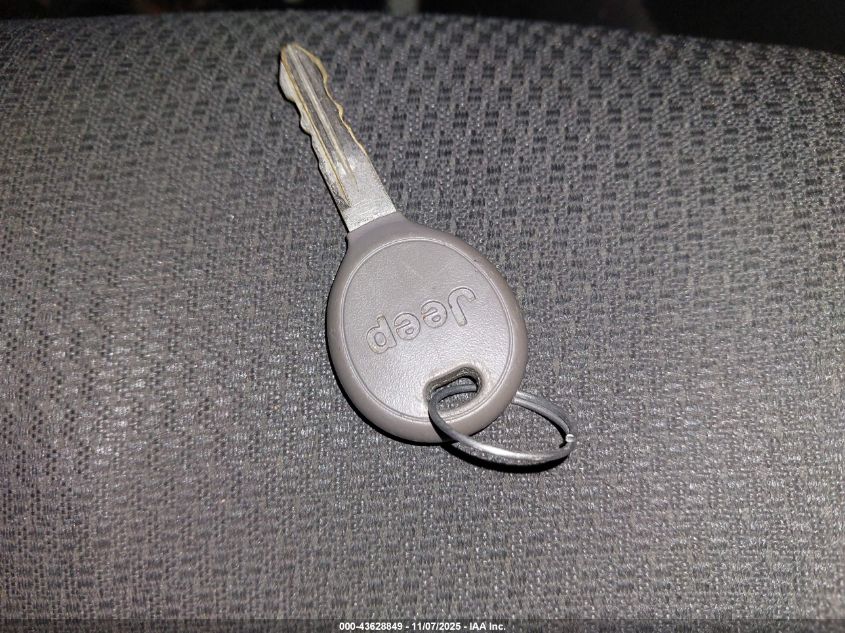 2004 Jeep Grand Cherokee Laredo VIN: 1J4GW48S64C223829 Lot: 43628849