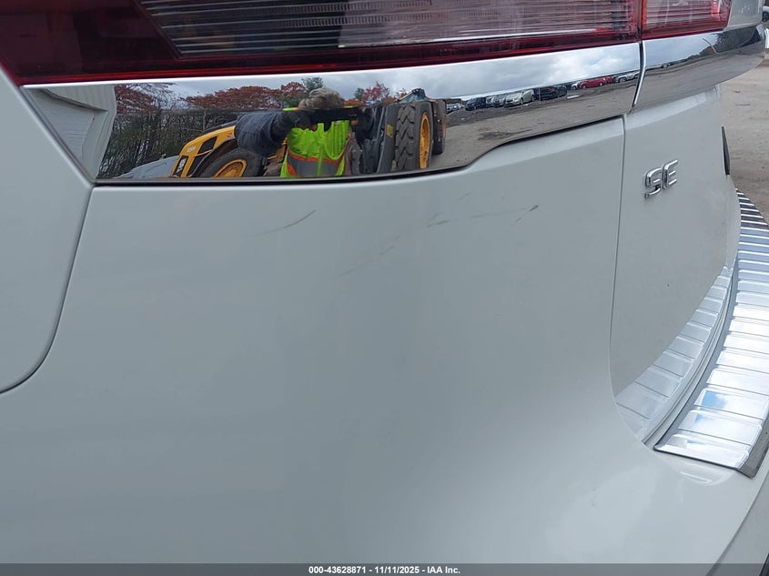 2023 VOLKSWAGEN ATLAS auction photo 6