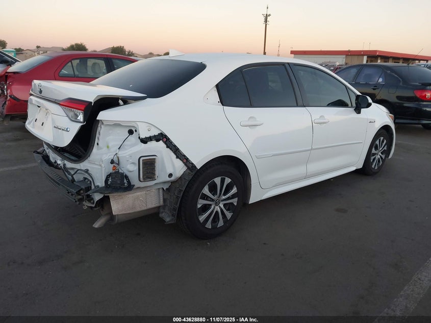 2021 TOYOTA COROLLA HYBRID LE - JTDEAMDE0MJ009846