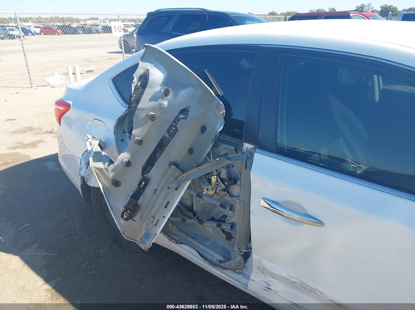 2019 NISSAN SENTRA S - 3N1AB7APXKY309795