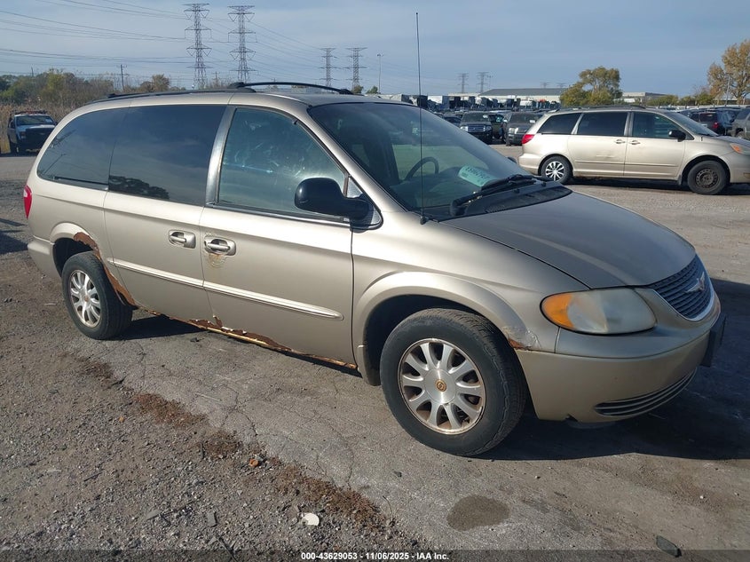 2C4GP74L42R565190 2002 Chrysler Town & Country Ex auction photo 1