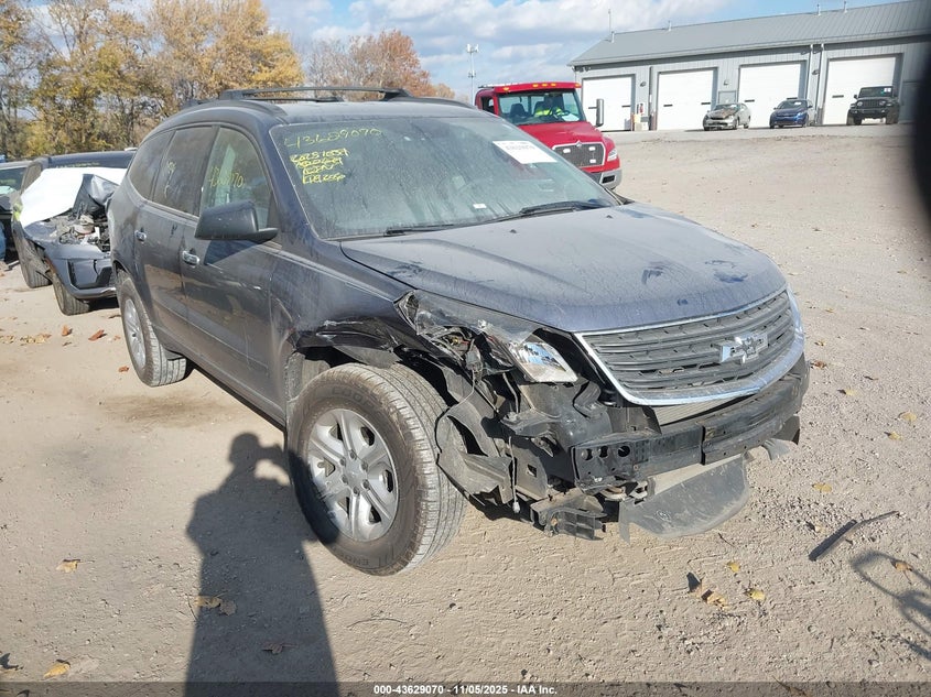 CHEVROLET TRAVERSE LS