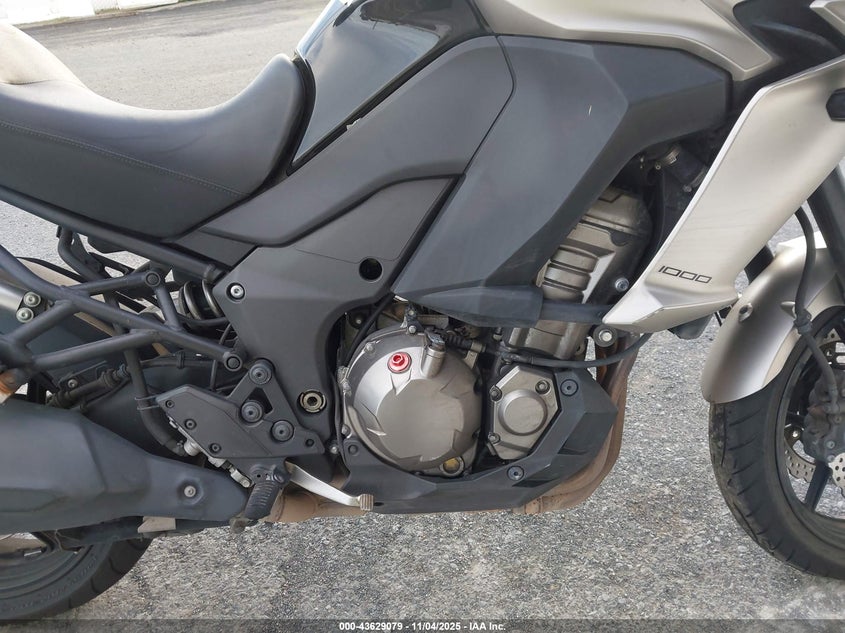 2016 Kawasaki Lz1000 B VIN: JKALZCB16GA008225 Lot: 43629079