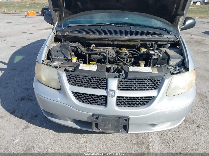 2001 Dodge Grand Caravan Sport VIN: 2B4GP44301R366776 Lot: 43629088