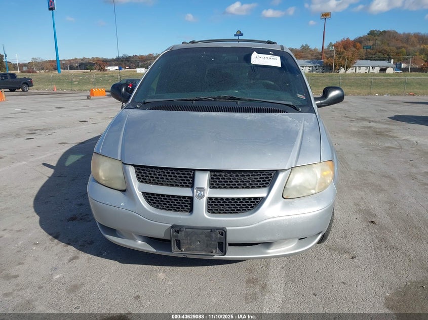 2001 Dodge Grand Caravan Sport VIN: 2B4GP44301R366776 Lot: 43629088