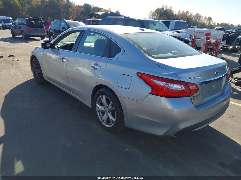 1N4AL3AP5HC117601 2017 NISSAN ALTIMA photo no. 3