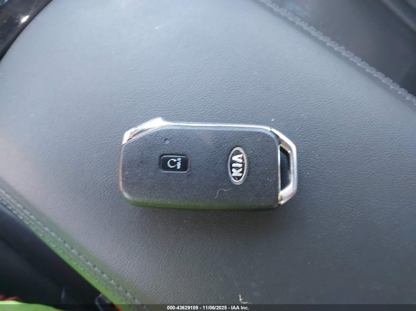 2021 KIA K5 EX 5XXG34J2XMG035095