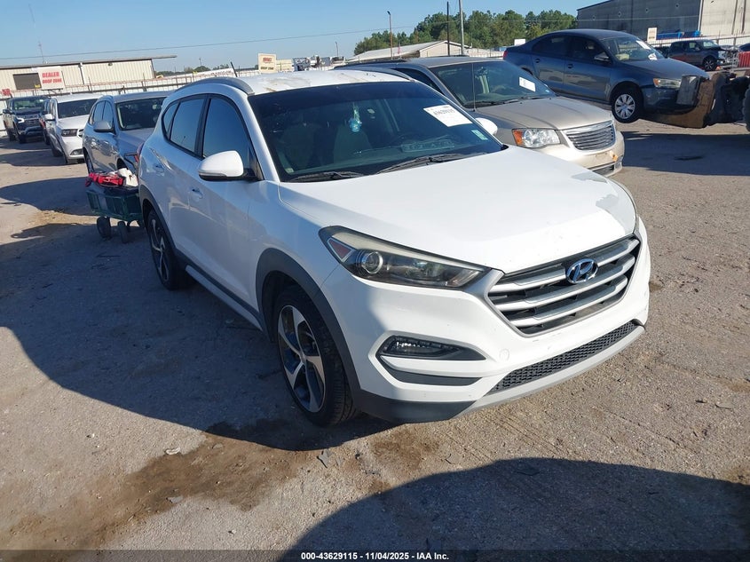 HYUNDAI TUCSON SPORT