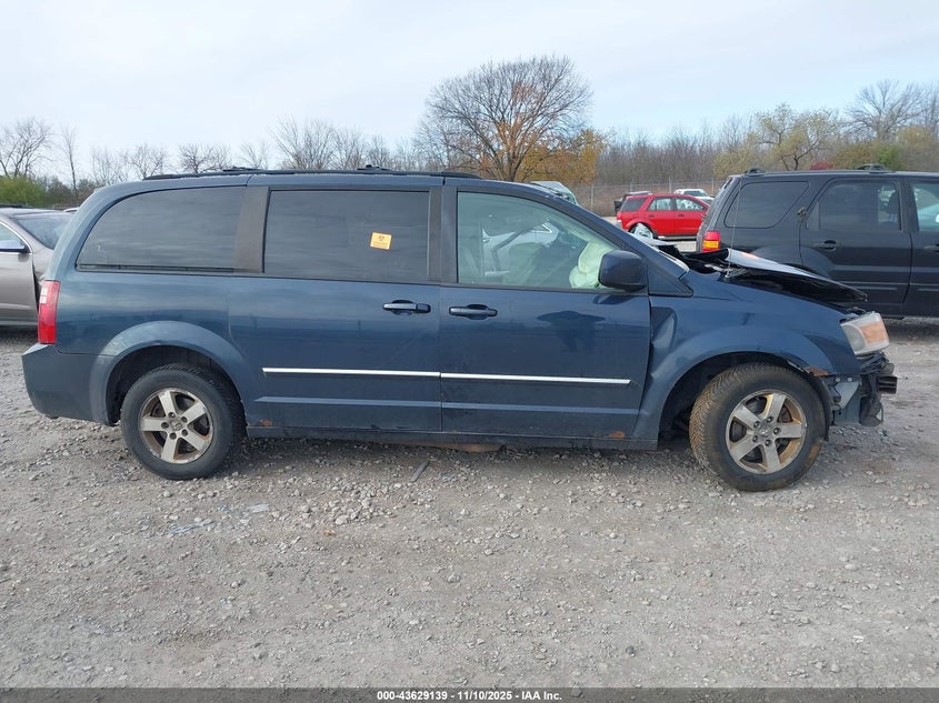 2008 Dodge Grand Caravan Sxt VIN: 1D8HN54P18B155232 Lot: 43629139