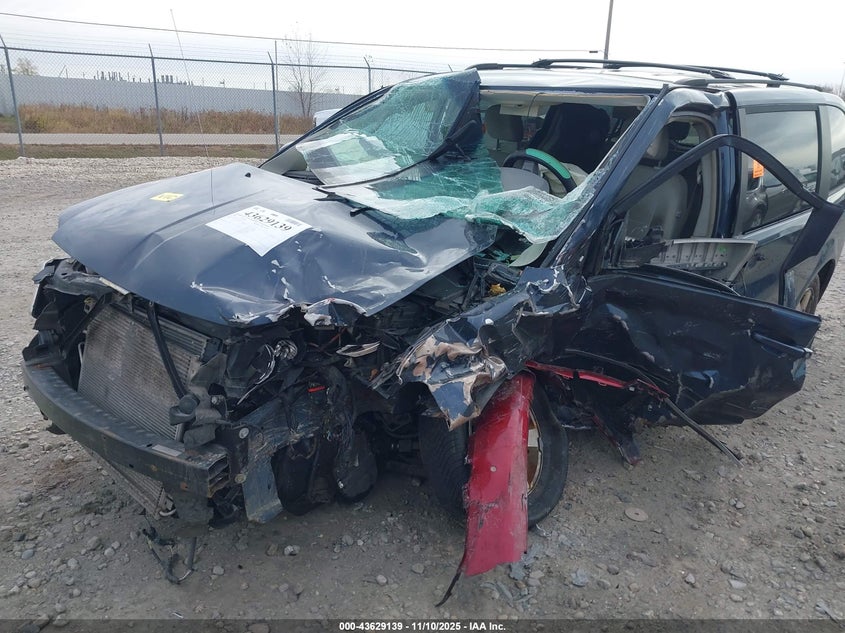 2008 Dodge Grand Caravan Sxt VIN: 1D8HN54P18B155232 Lot: 43629139