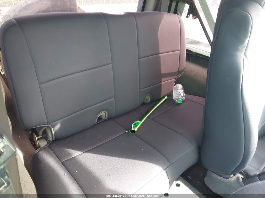 2005 Jeep Wrangler Se VIN: 1J4FA29S95P314617 Lot: 43629179