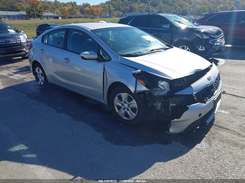 2017 KIA FORTE LX - 3KPFK4A75HE140331