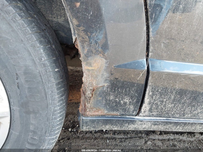 2009 Volkswagen Routan Se VIN: 2V8HW34139R544537 Lot: 43629224