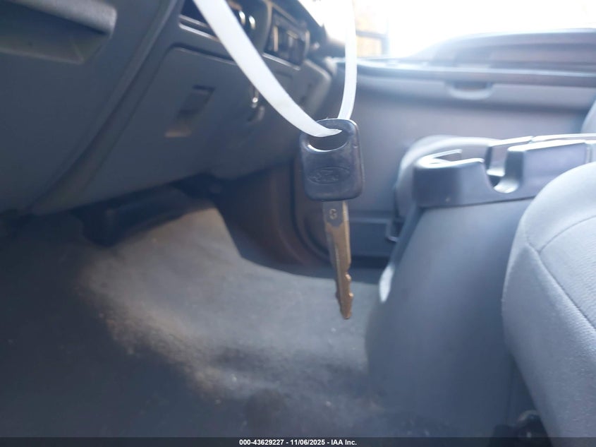 2007 Ford F-250 Lariat/Xl/Xlt VIN: 1FTSX20P27EA31700 Lot: 43629227