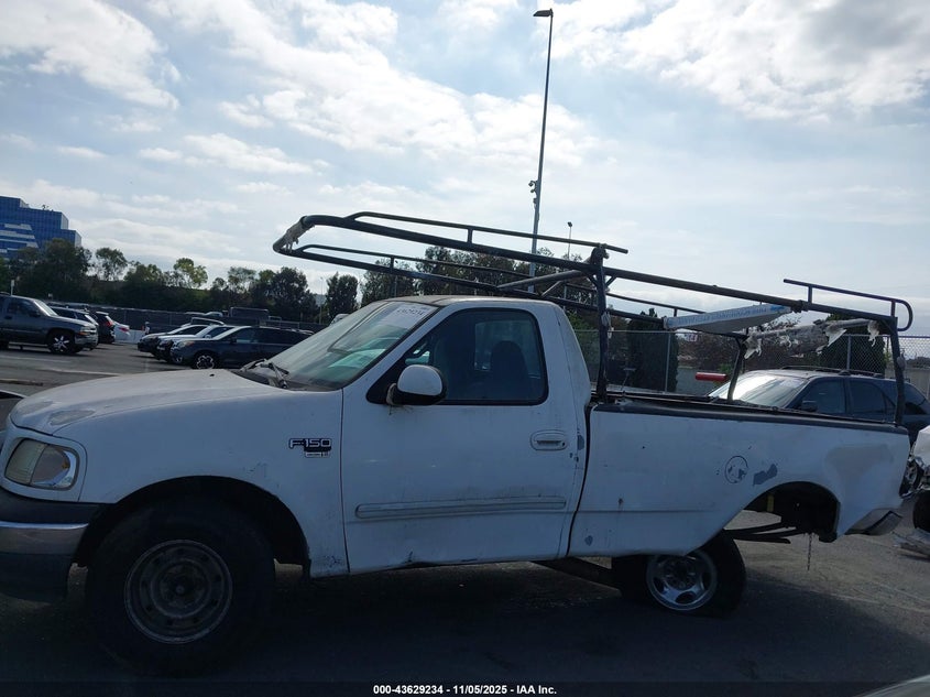 2000 Ford F-150 Work Series/Xl/Xlt VIN: 1FTRF17W7YKA56989 Lot: 43629234