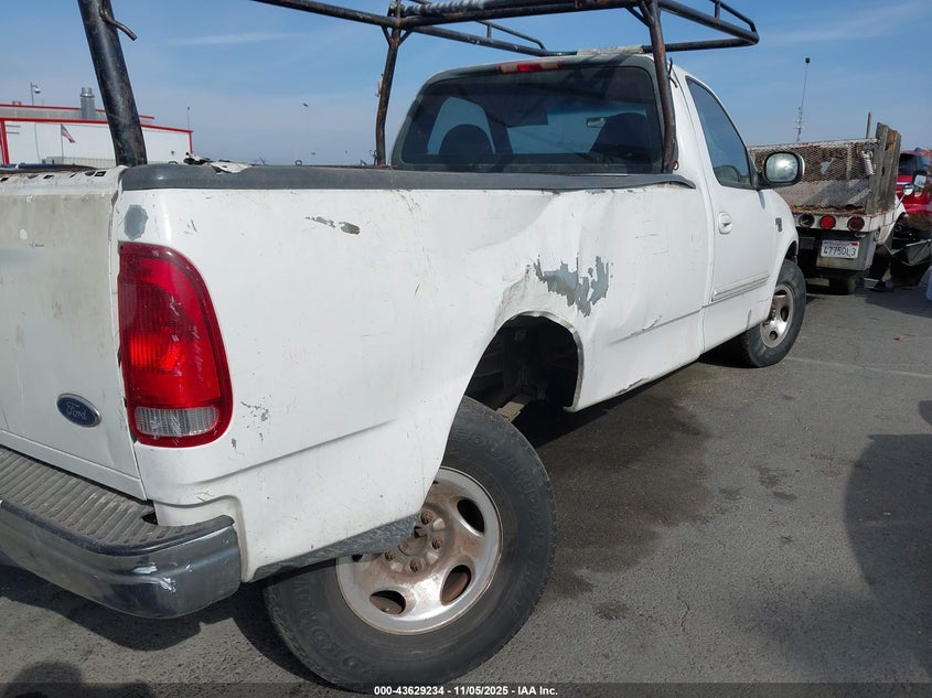 2000 Ford F-150 Work Series/Xl/Xlt VIN: 1FTRF17W7YKA56989 Lot: 43629234
