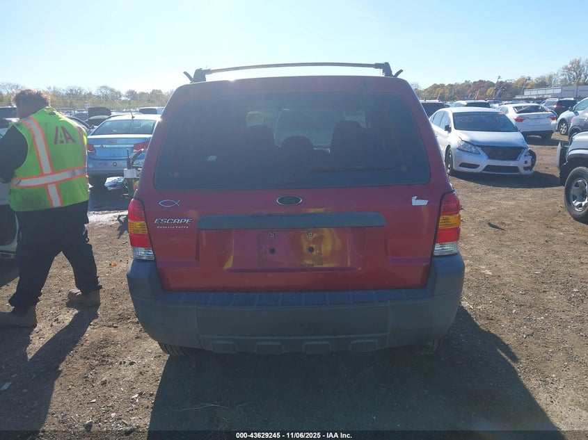 2005 Ford Escape Xls VIN: 1FMYU02ZX5KC79452 Lot: 43629245