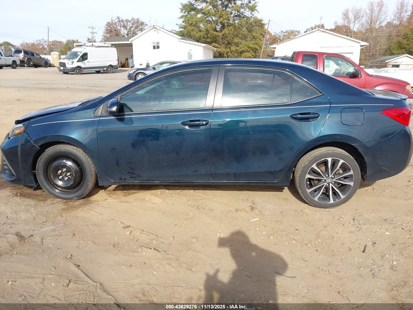 5YFBURHE5JP833012 2018 TOYOTA COROLLA photo no. 14