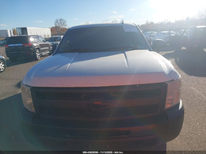 2009 Chevrolet Silverado 1500 Work Truck VIN: 1GCEC19J89E135192 Lot: 43629398