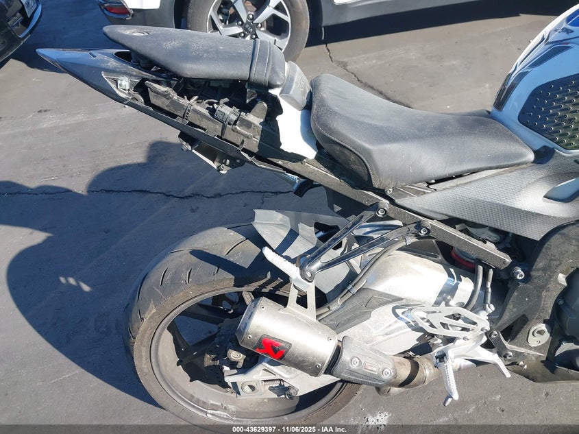 2017 BMW S 1000 RR WB10D6007HZ710623