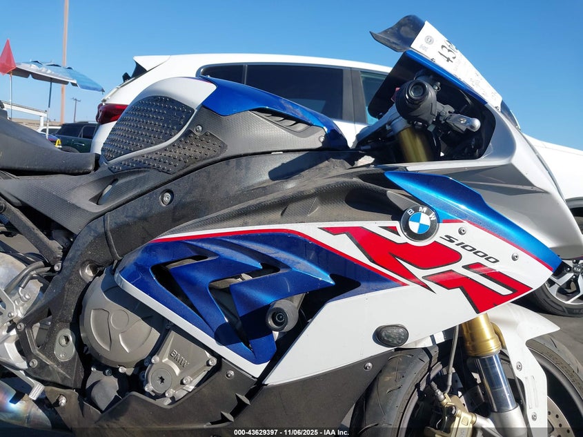 2017 BMW S 1000 RR WB10D6007HZ710623