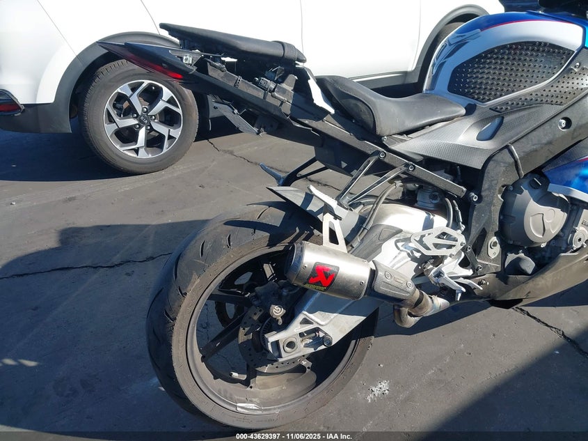 2017 BMW S 1000 RR WB10D6007HZ710623