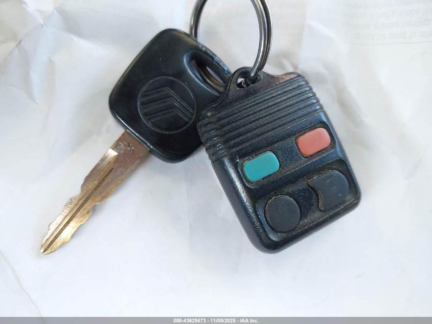 2000 Mercury Grand Marquis Ls VIN: 2MEFM75W7YX634115 Lot: 43629473