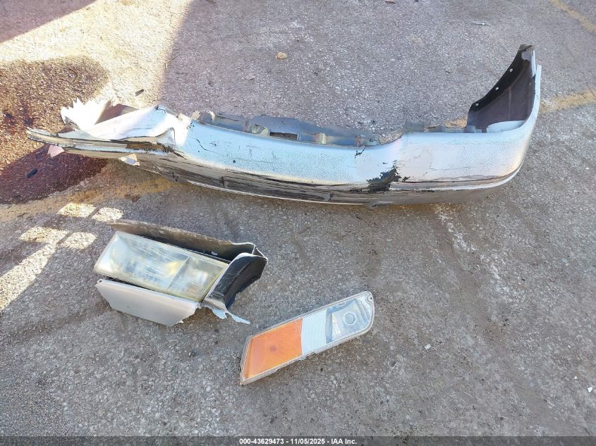 2000 Mercury Grand Marquis Ls VIN: 2MEFM75W7YX634115 Lot: 43629473