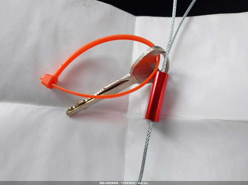 1999 Mazda Mx-5 Miata Leather Pkg/Popular Equipment Pkg/Sports Pkg/Touring Pkg VIN: JM1NB3534X0131320 Lot: 43629488