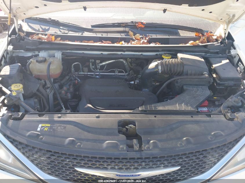 2020 Chrysler Pacifica Touring L VIN: 2C4RC1BG2LR131648 Lot: 43629491